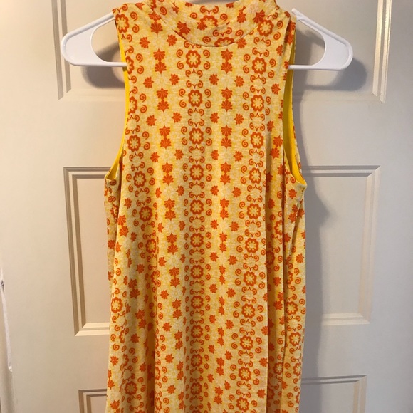 Dresses & Skirts - 60s style shift dress